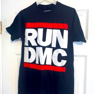 Run DMC Brand Retro Logo Rap Hip Hop Band Black T-Shirt Adult Size Medium